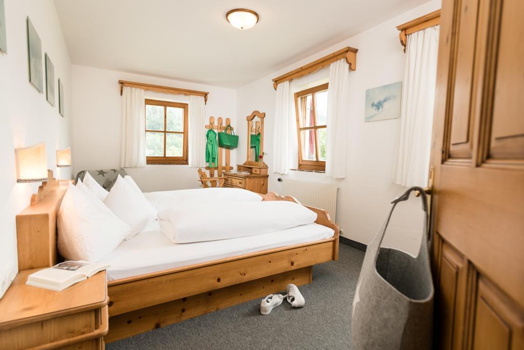 Ansitz Wirtsgut - Familienappartements In Den Bergen * Leogang