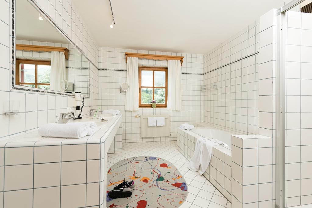 Apartment Ansitz Wirtsgut - Familienappartements In Den Bergen *