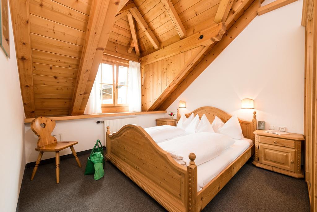 Ansitz Wirtsgut - Familienappartements In Den Bergen *